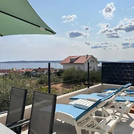 Penthouse Idra Ii - With Pool And Roof Terrace *