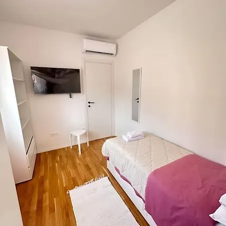 Apartment Penthouse Idra Ii - With Pool And Roof Terrace