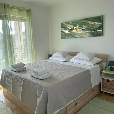 Appartamento Penthouse Idra Ii - With Pool And Roof Terrace