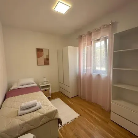 Penthouse Idra Ii - With Pool And Roof Terrace Appartamento *