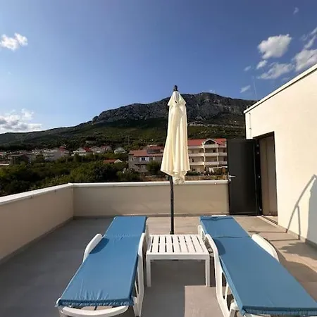Appartamento Penthouse Idra Ii - With Pool And Roof Terrace