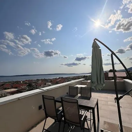 Appartamento Penthouse Idra Ii - With Pool And Roof Terrace *